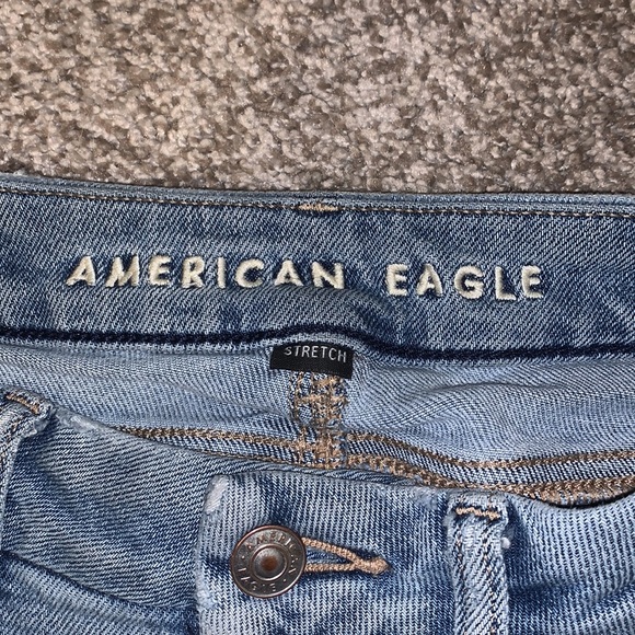 American Eagle Mom Jeans - Picture 8 of 9